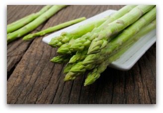harvested fresh asparagus