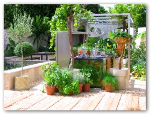 vertical vegetable gardening